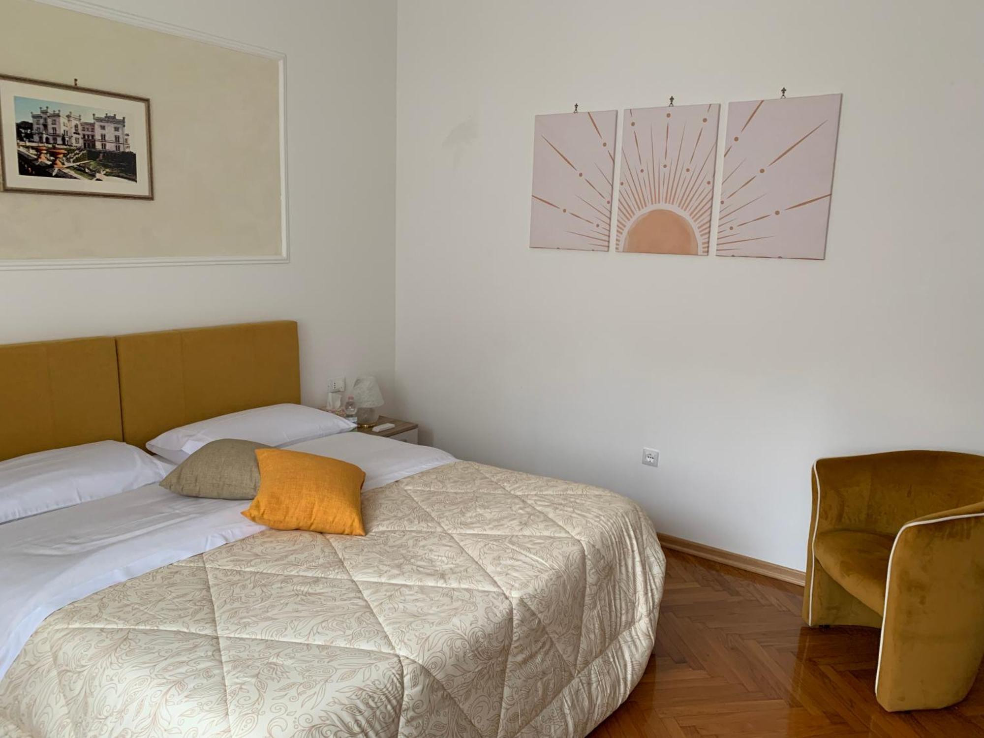 Solemare Rooms Trieste Luaran gambar