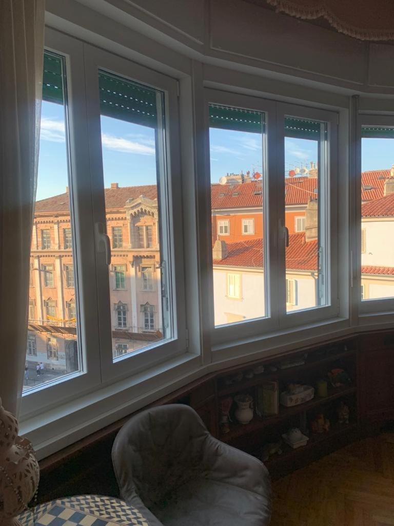 Solemare Rooms Trieste Luaran gambar