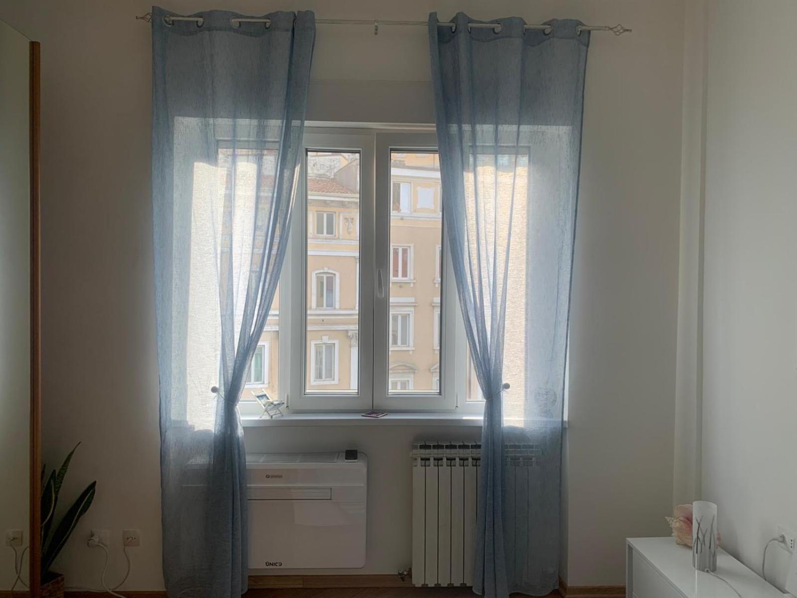 Solemare Rooms Trieste Luaran gambar